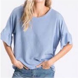 Jane + Delancey ruffle sleeve top